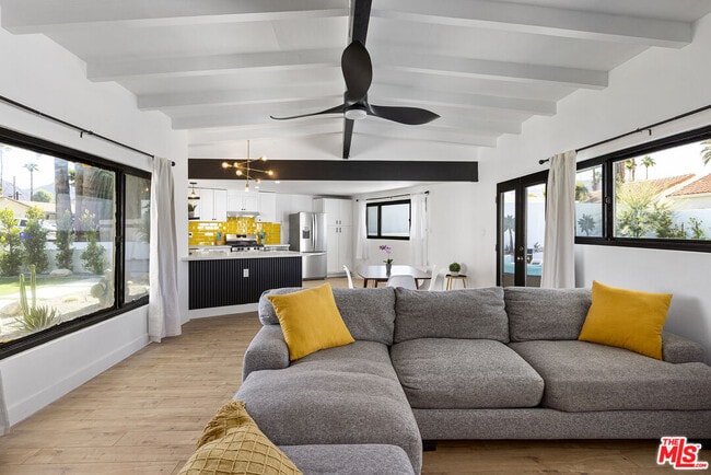 44251 Russell Ln in Palm Desert, CA - Building Photo - Building Photo