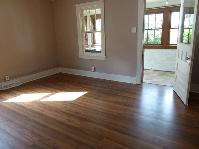 100 S Lincoln Ave in Greensburg, PA - Building Photo - Building Photo