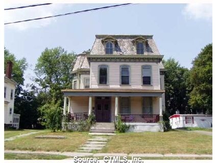 212 Colony St in Meriden, CT - Foto de edificio