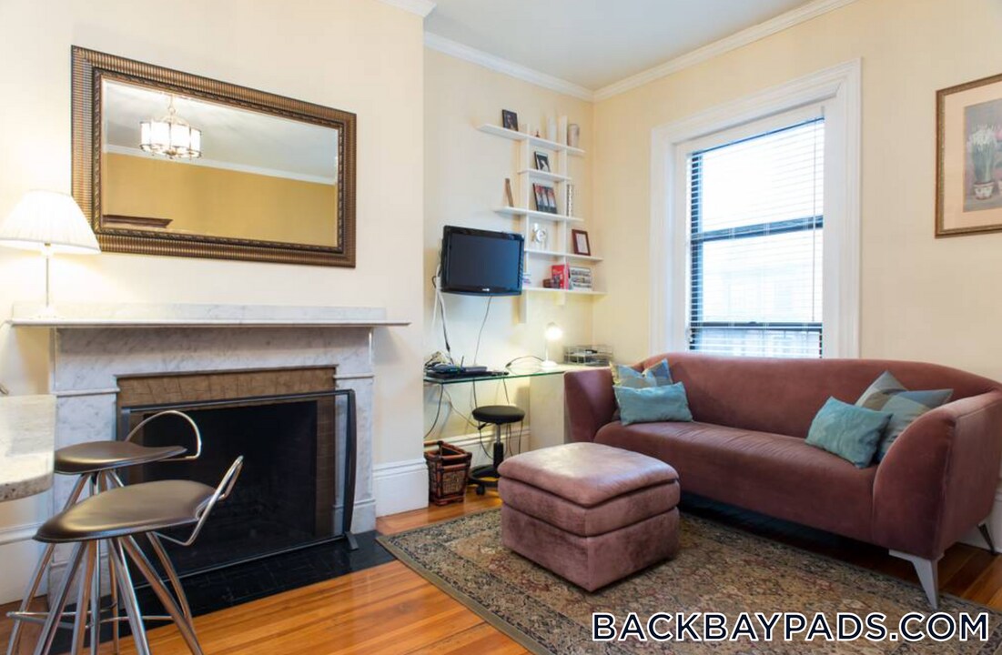 189 Beacon St in Boston, MA - Building Photo