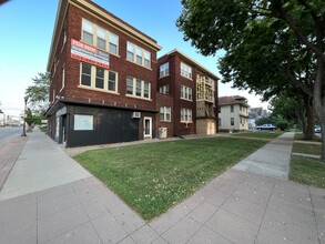 476 Herschel St. in St. Paul, MN - Building Photo - Interior Photo