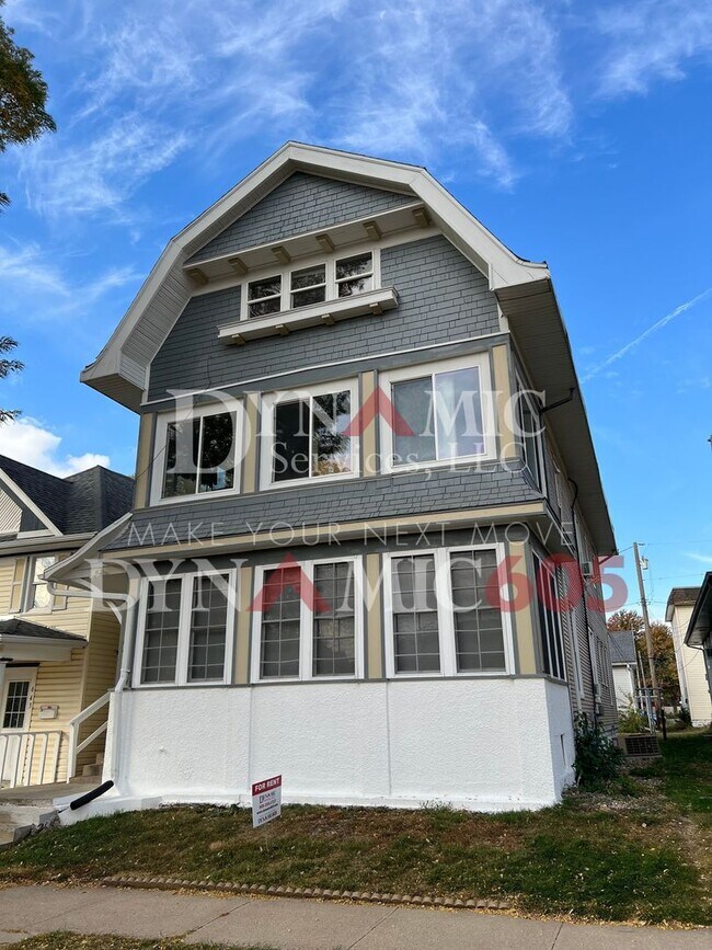 property at 641 S Dakota Ave