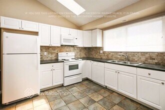 19030 E Chaffee Pl in Denver, CO - Building Photo - Building Photo