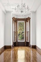 323 Washington Ave in Brooklyn, NY - Building Photo