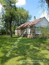 3042 Leta Ave in Burton, MI - Building Photo - Building Photo