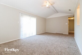 502 Oak Ridge Pl in Grand Prairie, TX - Building Photo - Building Photo