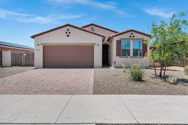 18625 W Williams Rd in Surprise, AZ - Building Photo - Building Photo