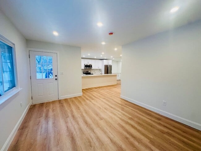 19 Henning Dr in Montrose, NY - Building Photo - Building Photo