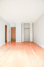 2825 N Cambridge Ave, Unit #408 in Chicago, IL - Building Photo - Building Photo