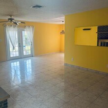 182 NE Jettie Terrace in Port St. Lucie, FL - Building Photo - Building Photo