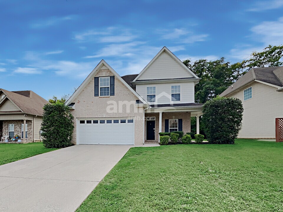 5337 Cloister Dr in Murfreesboro, TN - Building Photo
