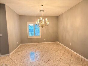 2805 Foxtail Creek Ave in Henderson, NV - Building Photo - Building Photo