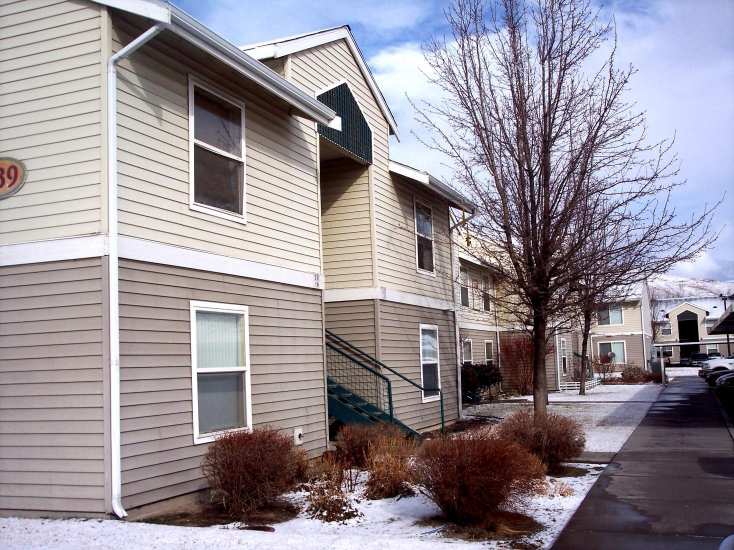 Sierra Springs Apartments in Carson City, NV - Building Photo