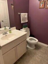 528 Refugio St in San Antonio, TX - Building Photo - Building Photo