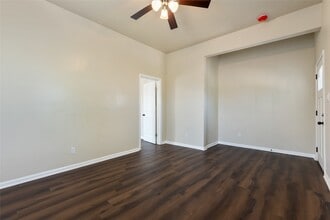 2127 Avenue O in Galveston, TX - Building Photo - Building Photo