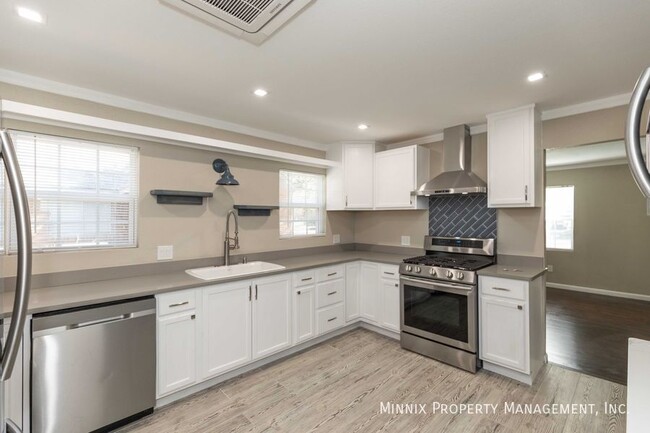 property at 2108 S Hayden St