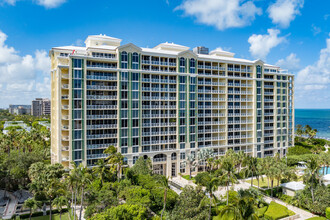 Grand Bay Tower in Key Biscayne, FL - Building Photo - Building Photo