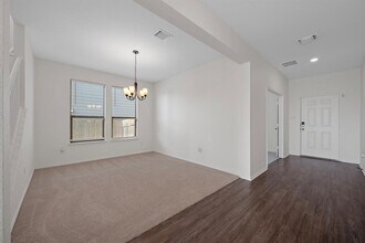 6257 Mantalcino Dr in Round Rock, TX - Building Photo - Building Photo