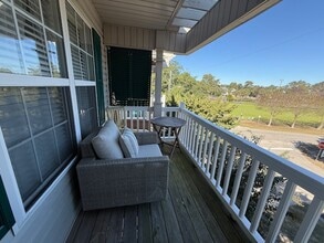 121 7th Ave S in Surfside Beach, SC - Foto de edificio - Building Photo