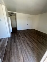 The Ridge I Apartments in Ridgecrest, CA - Building Photo - Interior Photo