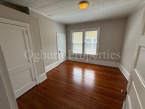 113 E Sprague St in Winston-Salem, NC - Building Photo - Building Photo