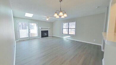 1199 Wrenwood Ct in Fayetteville, NC - Building Photo - Building Photo