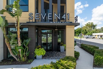 Seven41 Winter Park in Winter Park, FL - Foto de edificio - Building Photo
