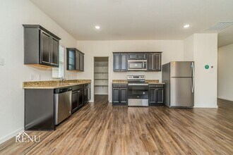 470 London Dr in Lavon, TX - Building Photo - Building Photo