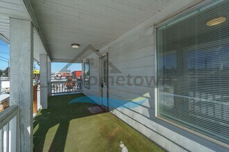 7040 N Government Wy in Dalton Gardens, ID - Building Photo - Building Photo