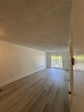 645 NE 121st St in North Miami, FL - Building Photo - Building Photo