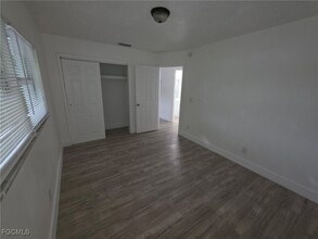 2708 Broadway in Ft. Myers, FL - Building Photo - Building Photo