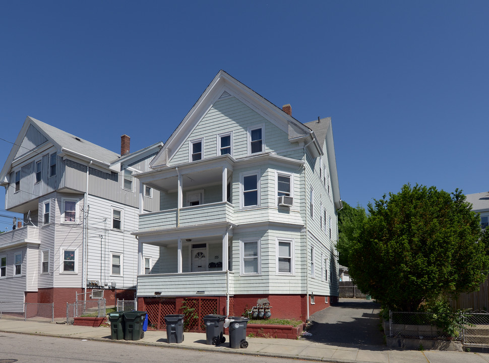 175 Amherst St in Providence, RI - Foto de edificio