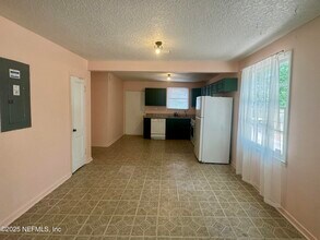 3535 Rosselle St in Jacksonville, FL - Building Photo - Building Photo