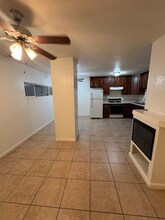 4972 Baltimore Dr in La Mesa, CA - Foto de edificio - Building Photo