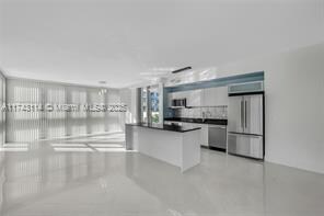 3131 NE 188th St, Unit # 2-507 in Aventura, FL - Building Photo - Building Photo