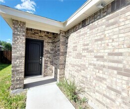 41 Harvard Ave in McAllen, TX - Building Photo - Building Photo