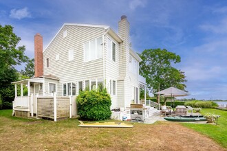 23 Bayview Rd in Sag Harbor, NY - Building Photo - Building Photo