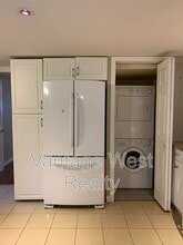 804 Leon Ave in Kelowna, BC - Building Photo - Building Photo