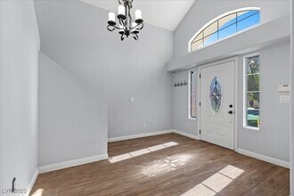 9300 Valencia Canyon Dr in Las Vegas, NV - Building Photo - Building Photo