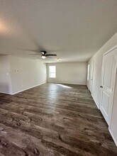 5206 Everett Loop in Converse, TX - Building Photo - Building Photo