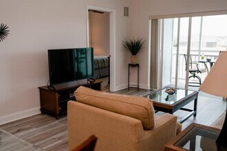 5762 Sabal Trace Dr in North Port, FL - Building Photo - Building Photo