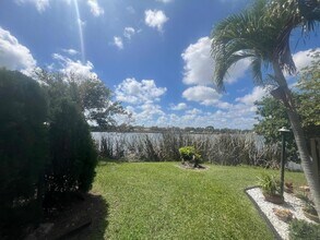 3502 Waterview Cir in Palm Springs, FL - Building Photo - Building Photo