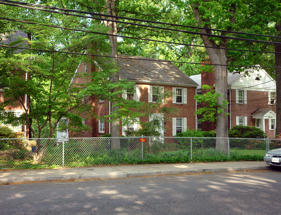 8402 Flower Ave in Takoma Park, MD - Building Photo