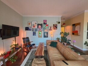 22 Hiram Square in New Brunswick, NJ - Building Photo - Building Photo