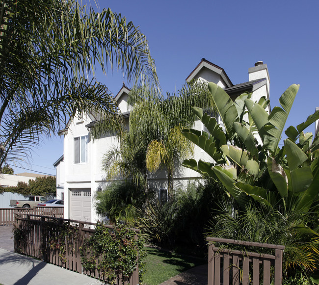 Iowa Street Condos in San Diego, CA - Building Photo - Building Photo