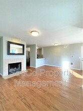 6044 SE Drake St in Hillsboro, OR - Building Photo - Building Photo