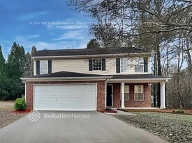 3105 Pebble Creek Ln in College Park, GA - Building Photo