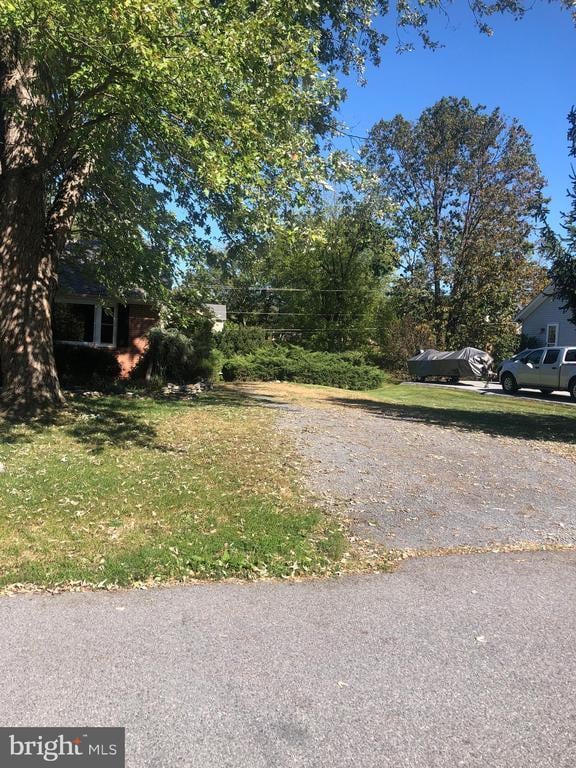 93 Webhannet Dr in Charles Town, WV - Building Photo - Building Photo