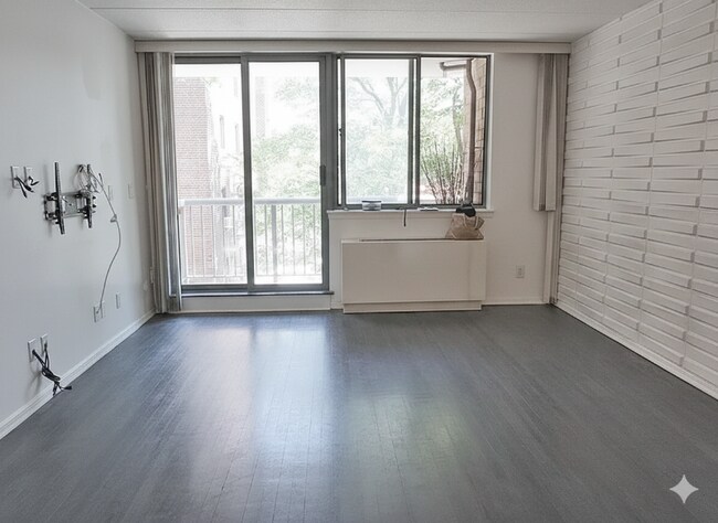 97-12 63rd Dr, Unit 3A in Queens, NY - Foto de edificio - Building Photo