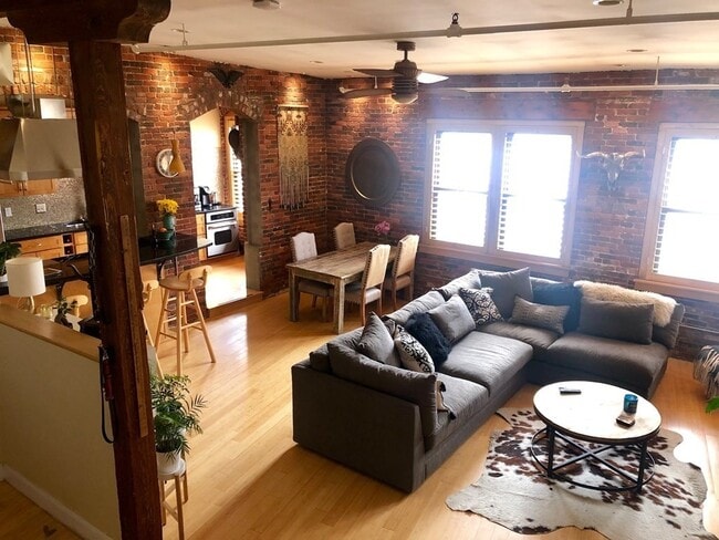 property at 27 Fayette St
